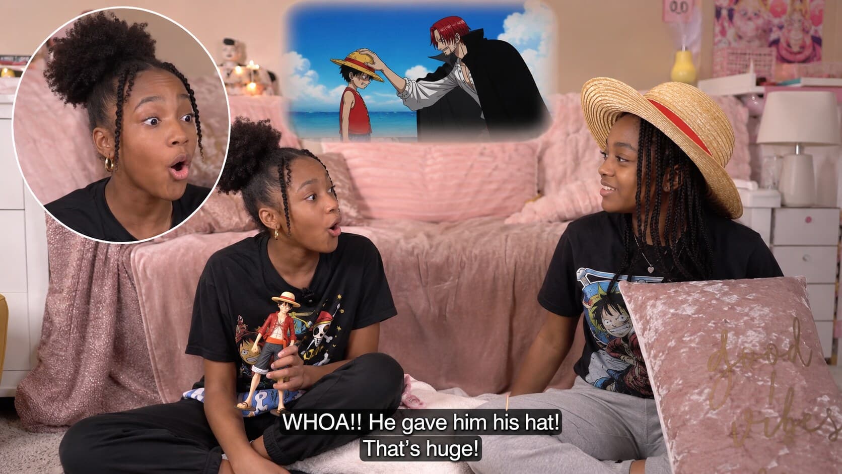 صانعا محتوى أنمي يتفاعلان مع مشهد من One Piece، مع لقطة مقرّبة لرد الفعل
